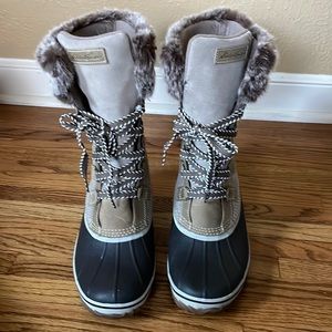 Eddie Bauer winter boots
